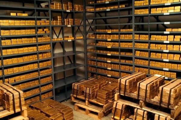 شوک بازار طلا! دولت فروش طلای بدون موجودی را ممنوع کرد