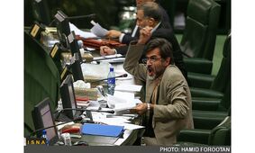 انتقاد کوچک‌زاده از لایحه فضای مجازی  / قانون را درست و با عدالت اجرا کنید دروغ از بین خواهد رفت!