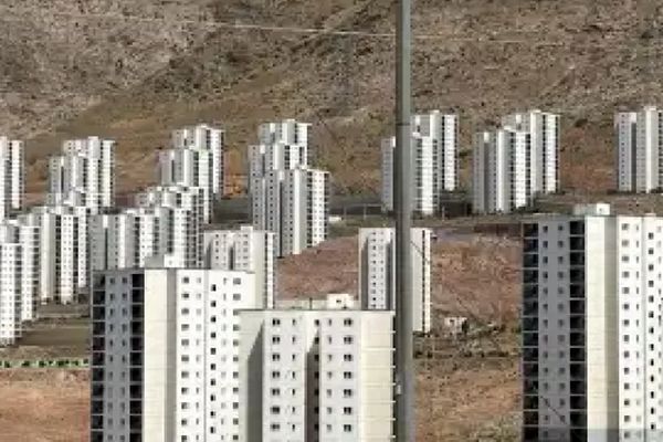 بازار مسکن پردیس در رکود: کاهش قیمت‌ها و پیش‌بینی افت بیشتر