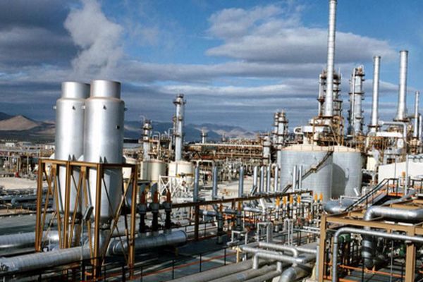 گازوئیل سه نرخی می شود / گام بعدی بنزین است؟