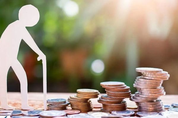 خبر خوش برای بازنشستگان؛ امروز آخرین گروه حقوق دریافت می‌کنند!