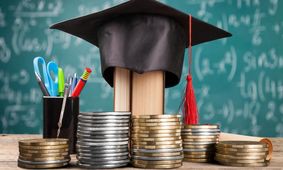 رفاه کارت ۶ میلیونی؛ هدیه‌ای ویژه برای این افراد!