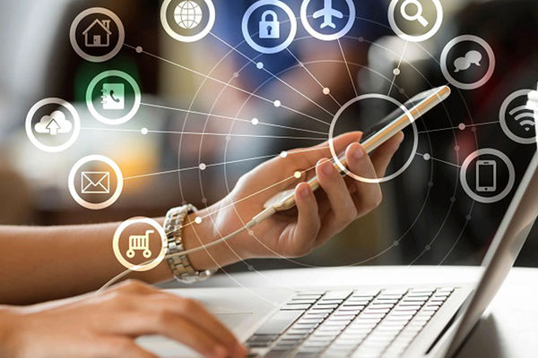 
پس از ۲ هفته قطعی اینترنت؛ وعده بازگشت به شرایط عادی داده شد
