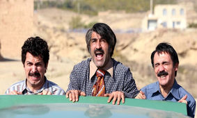 صمیمیت نامتعارف خواهر جذاب پژمان جمشیدی با مرد سرشناس / مامک آبروی برادرش را برد !