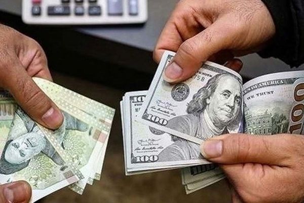 قانون جدید خرید و فروش دلار ابلاغ شد