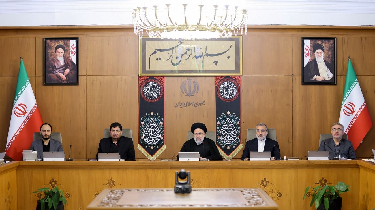 «امان از دوغ لیلی، ماستش کم بود و آبش خیلی!»/ وعده های بر زمین مانده رئیسی