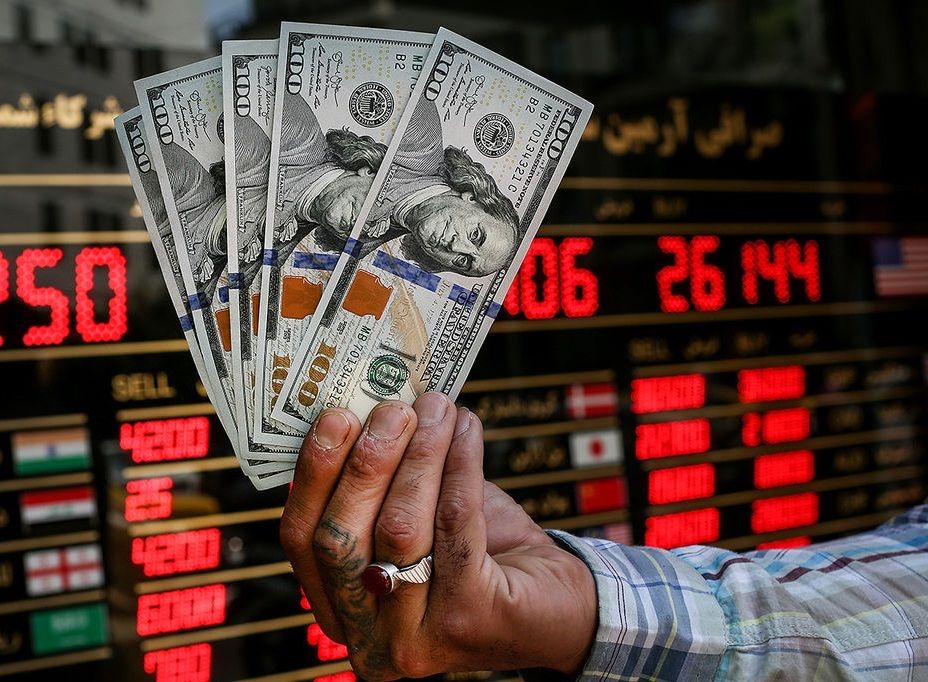 قیمت دلار امروز شنبه ۳ دی