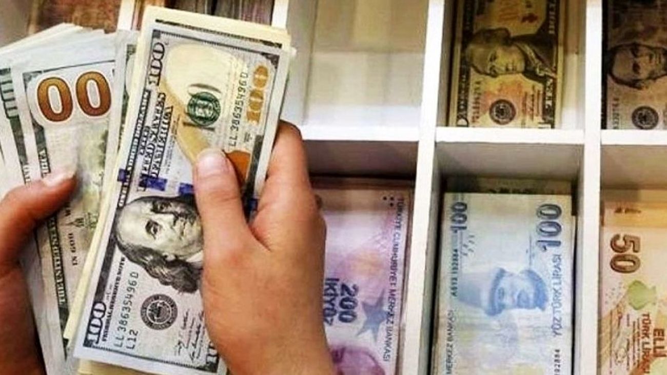 ادامه روند کاهش ارزش یورو و پوند در سامانه «نیما»