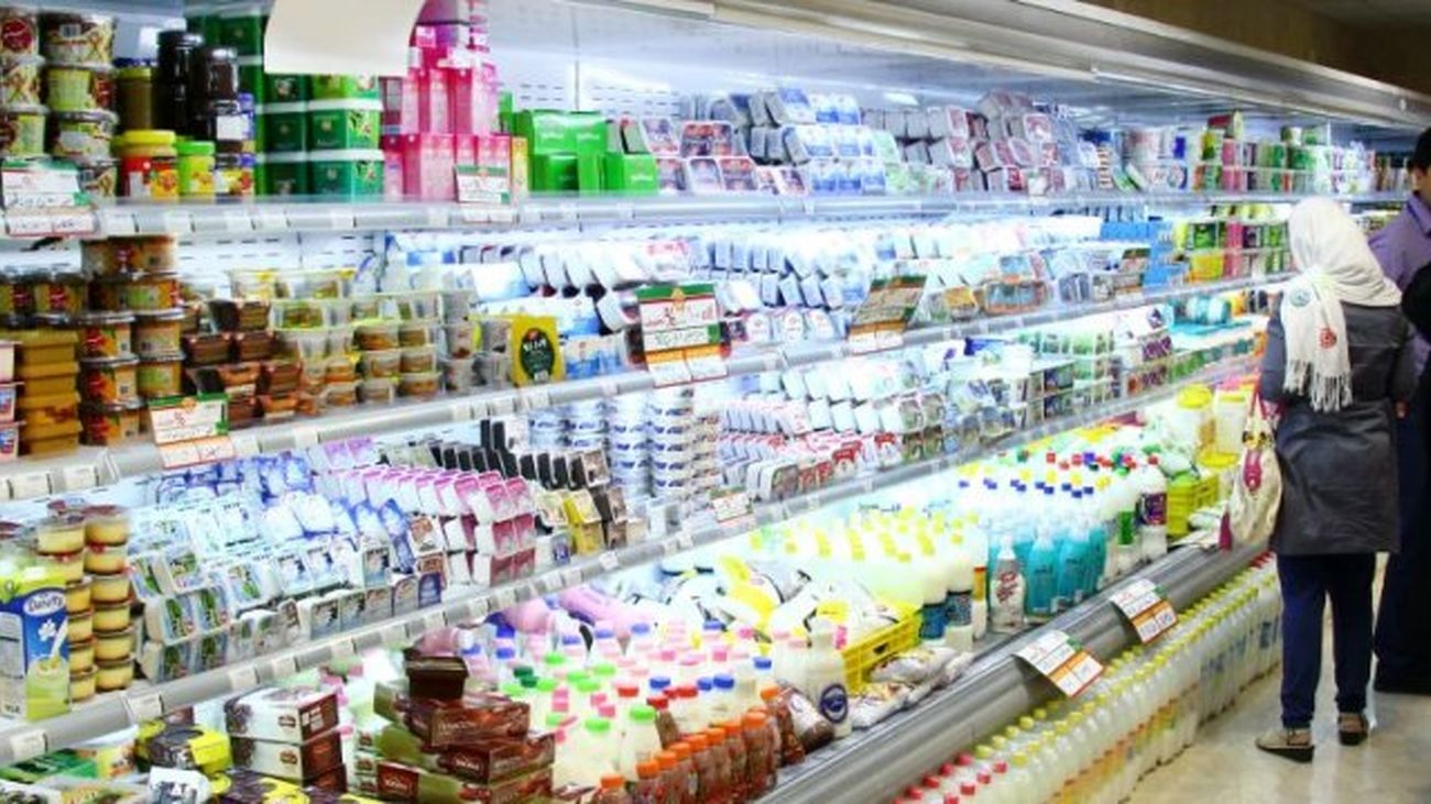 لبنیات گران ایرانی به کام مشتریان خارجی / مجلسی ها راهکاری برای تنظیم بازار ندارند