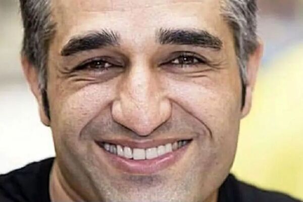 عکس ناراحت‌کننده مادر پژمان جمشیدی که دل همه را شکست!