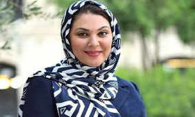 جدیدترین عکس از لاله اسکندری در آغوش یک مرد ! / شباهت خانم بازیگر به مرد قدبلند !