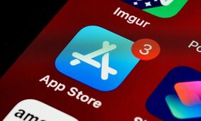 ادعای یک گروه حامی آزادی بیان: اپل در مقابل رژیم‌های اقتدارگرا سر تعظیم فرود می‌آورد
