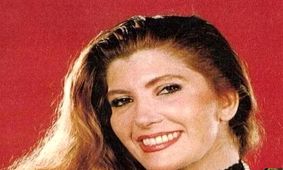 عکس ناب از کودکی ژاکلین ویگن: لحظه‌ای عاشقانه در آغوش پدر!