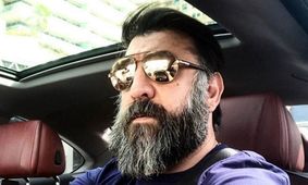 عکس دیده نشده از مرحوم علی انصاریان ! / دل همه به درد آمد !