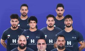 بانک صادرات ایران، در کنار قهرمانان وزنه‌برداری کشور در مسابقات جهانی ۲۰۲۵ نروژ