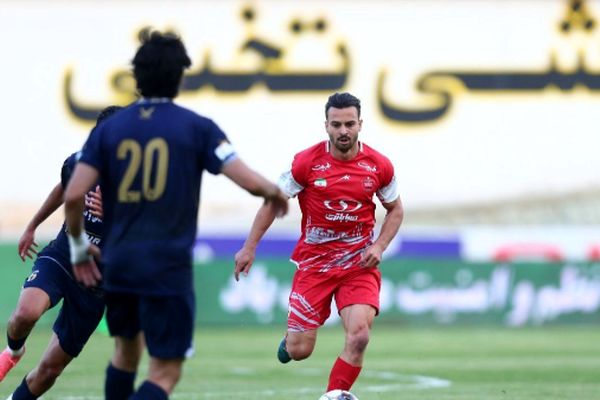 حاشیه‌سازی در یزد/ لوگوی پرسپولیس باعث دردسر شد! +عکس