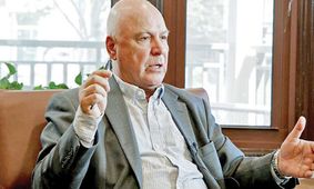 رازهای موفقیت مالی اسفندیار معصومی در بازار امروز!