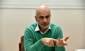 بیوگرافی فرشاد مومنی اقتصاددان برجسته ایرانی