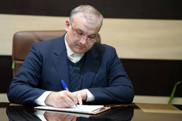 راهکارهای فرید موسوی برای سامان‌دهی اقتصاد در شرایط پساجنگ