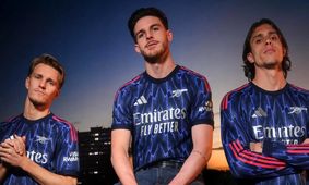 آرسنال به دنبال سود بیشتر/ کیت جدید با الهام از طراحی کلاسیک رونمایی شد