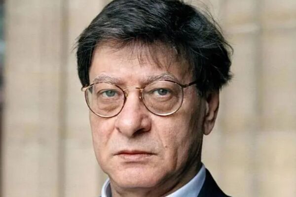 ما فرشته نیستیم/درباره شاعری که فلسطین را بهانه کرد تا از رنج بشری در کره زمین سخن بگوید