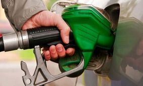 بنزین ارزان می‌ماند یا  گران می‌شود؟