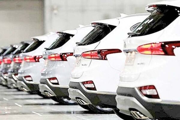 تعرفه جدید واردات خودرو؛ لندکروز، لکسوس و بنز ارزان می‌شوند؟