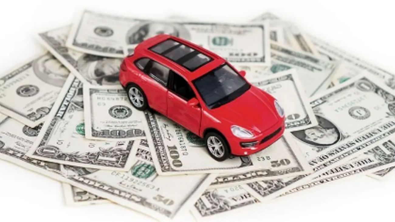 شبیخون دلار به بازار خودرو / قیمتها دوباره جهش کرد!