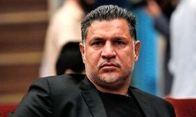 علی دایی و خواننده زیر زمینی در یک قاب / محبوبیت خریدنی نیست + عکس