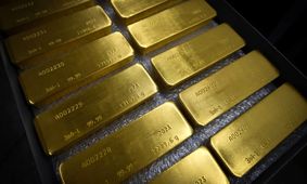 طلا امروز 5 فروردین در مرز 2هزار دلار / احتمال جهش طلا در تهران بعد از نوروز