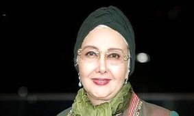 عکس کمیاب از کتایون ریاحی با خواهرانش!