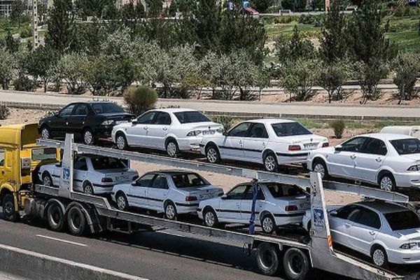 قیمت خودرو امروز سه شنبه  ۱۵ مهر ۱۴۰۴ / زخم کاری دلار به بازار خودرو + جدول