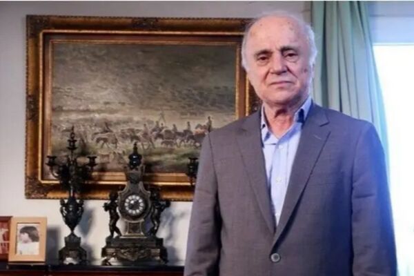 شبی غم‌انگیز برای فوتبال؛ داریوش مصطفوی درگذشت