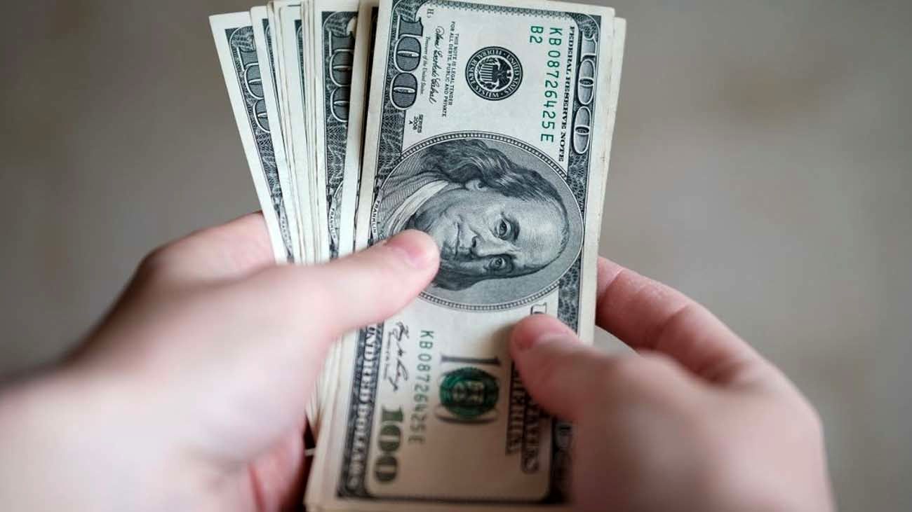 قیمت دلار امروز چهارشنبه ۱۳ فروردین ۱۴۰۴