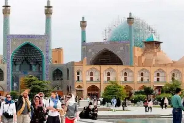 افزایش چشمگیر ورود گردشگران خارجی به ایران در نیمه نخست سال ۲۰۲۵