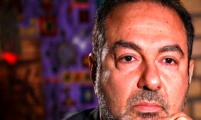 درگیری لفظی معاون وزیر بهداشت با یک خبرنگار با الفاظ ناشایست /  یه الف بچه نشسته داره حرف مفت می زنه»!