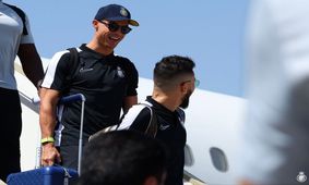 پول درآوردن ایرانی ها از رونالدو شروع شد / دستمال استفاده شده او 100 میلیون تومان!