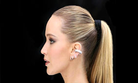 این حلقه‌های گوش عجیب‌ترین مد روز سلبریتی ها + عکس ها