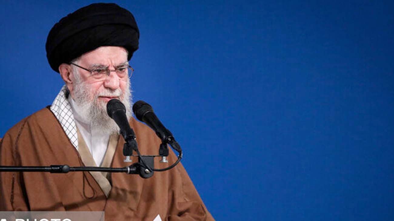ابقای سه تن از فقهای شورای نگهبان توسط رهبر انقلاب اسلامی