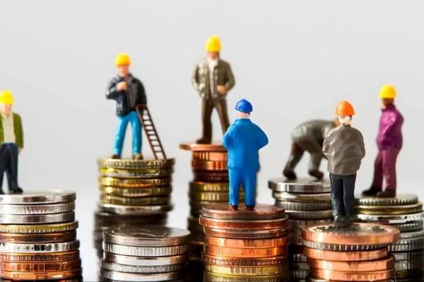 فوری: تکلیف دستمزد کارگران باید مشخص شود