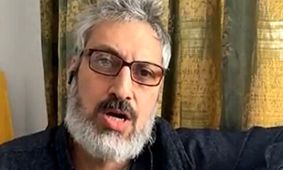 ارژنگ امیرفضلی: در غربت به دنبال کار هستم! +فیلم