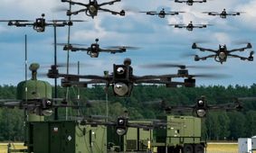 روی آوردن نیروی دریایی آمریکا به پهپادهای گروهی تهاجمی
