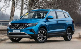 قیمت ۴ خودروی وارداتی جدید در بازار اعلام شد 