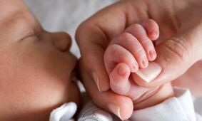 متولدین 1401 چقدر سهام از دولت می گیرند؟ / مصوبه هیات دولت برای سهامدار شدن نوزادان