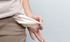 حقوق‌ها نیمه‌ماه ته می‌کشد /دستمزدها کفاف زندگی مردم را نمی‌دهد