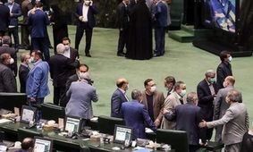 نارضایتی اقتصادی مردم به گوش نمایندگان مجلس نمی رسد/ مردم ارزیابی می کنند، اما نتیجه ای ندارد