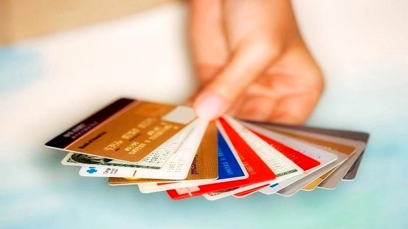 اجاره کارت بانکی فقط هفته ای 20 میلیون تومان!