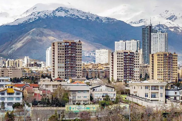 دهک‌هایی که کلید خانه در دستانشان قرار دارد