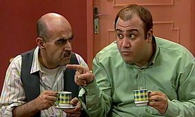 سورپرایز دکوراسیون خیره‌کننده خانه مهران غفوریان؛ لوسترهای خاص، باغچه جذاب و اتاق مجلل دخترش! + ویدیو