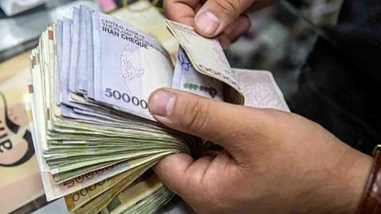 حقوق کارمندان 4 برابر شد / مبلغ واریز مرحله دوم عیدی کارمندان تعیین شد !